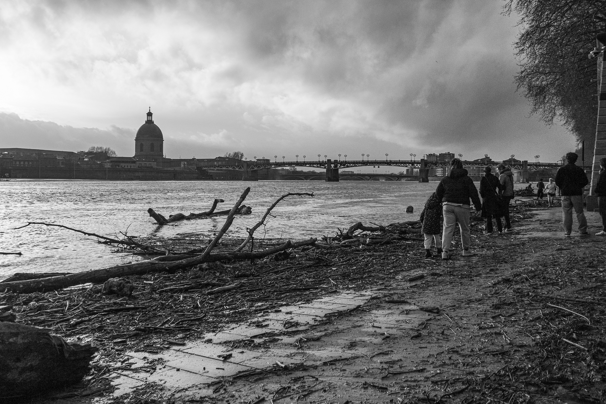 Nils vs Garonne